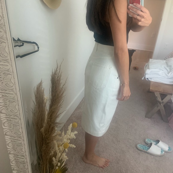 White Denim FRAME skirt - Picture 13 of 13